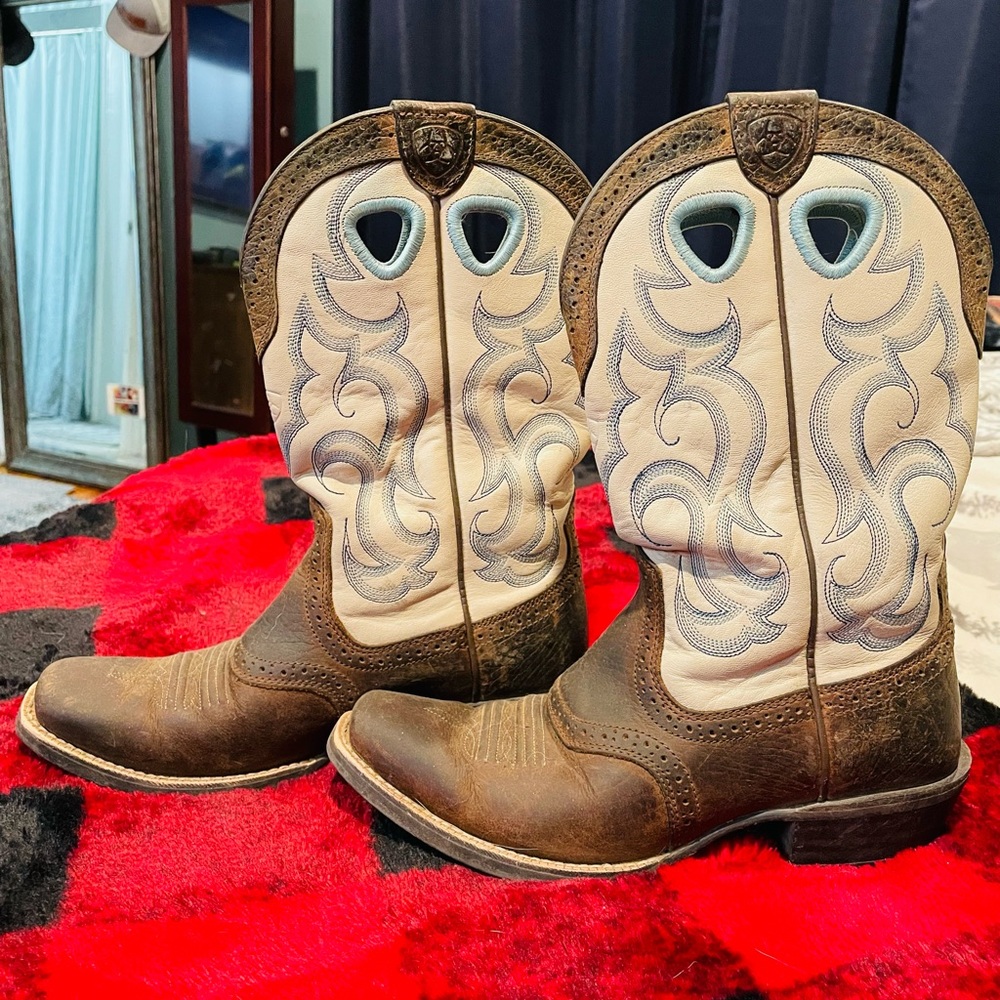 Ariat Cowboy Boots
